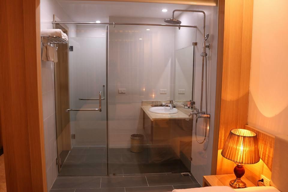Ha Huy Hotel Хатінь Екстер'єр фото